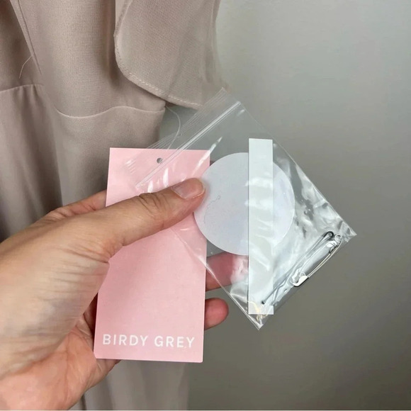 Birdy Grey Jules Dress Size XS Taupe Ruffle Halter Bridesmaid Formal Chiffon - Picture 5 of 12